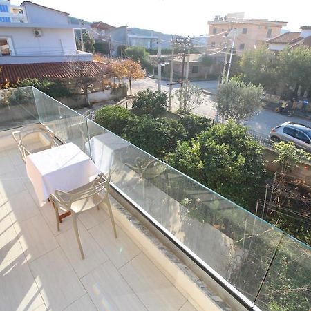 Vision 4 Ksamil Villa Apartments And Rooms Exterior foto