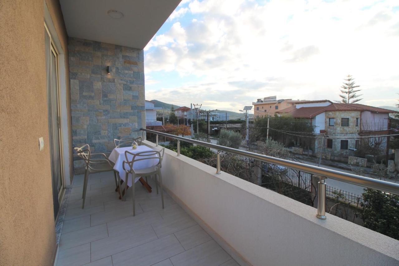 Vision 4 Ksamil Villa Apartments And Rooms Exterior foto